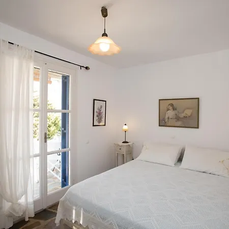 Yalos Mykonos Ornos Pouli Private W Shared Swimming Pool Apartment