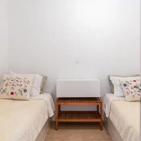 Yalos Mykonos Ornos Pouli Private W Shared Swimming Pool Apartment