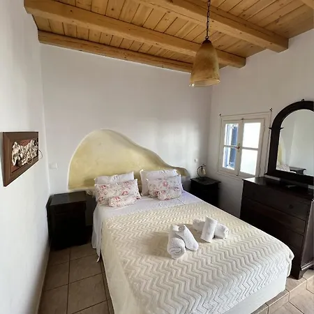 Yalos Mykonos Ornos Pouli Private W Shared Swimming Pool Apartment